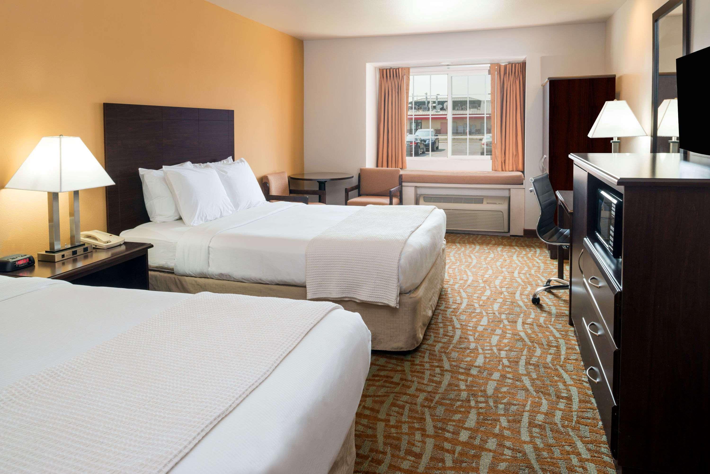 Days Inn & Suites By Wyndham Spokane Airport Airway Heights Dış mekan fotoğraf